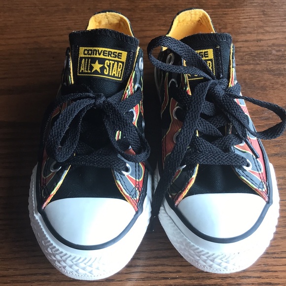 Converse All Star black w orange/yellow flames low top kids shoes NWOT - Picture 2 of 8